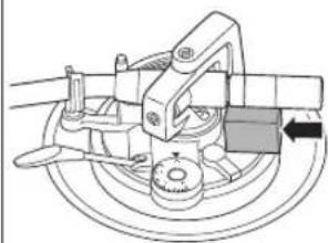 TECHNICS SL100C - Pak encheden ned i den originale emballage. Opbevar emballagen, nár du har taget varerne ud af den. - 2