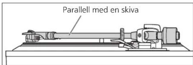 TECHNICS SL100C - Frigör tonarmslåset. - 4