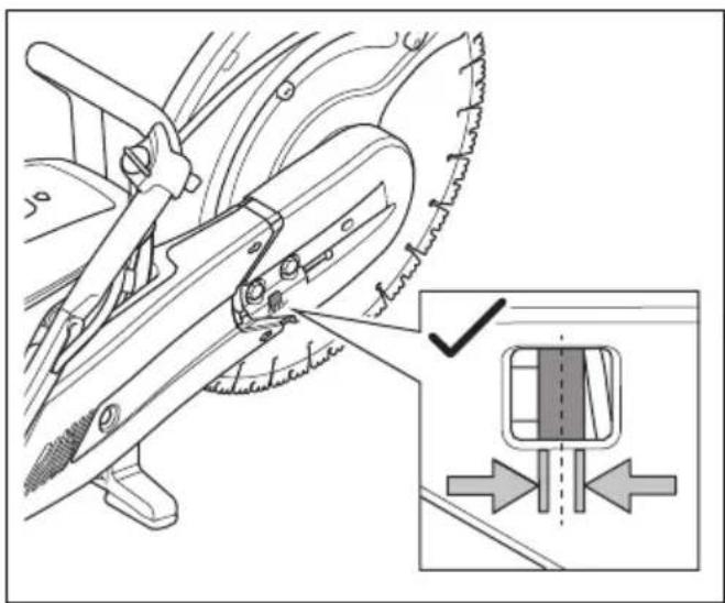 HUSQVARNA K 1270 II Rail - De spanning van de aandrijfriem afstellen - 1