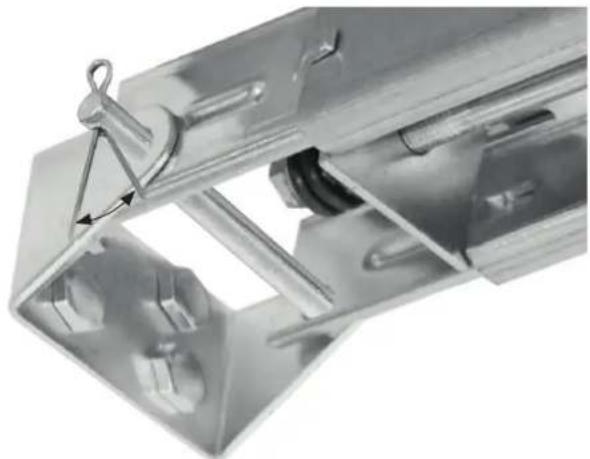 Hornbach C800 - Fixer le rail sur le support du linteau - 3