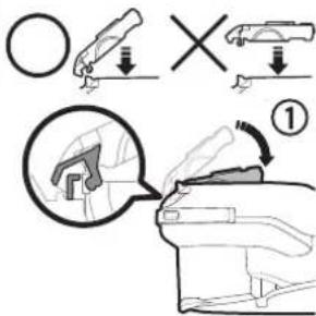 SAMSUNG SR10M701WUW - Nettoyage de la Brosse et du volet obturateur automatique - 7