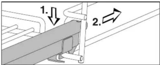 MIELE H 7780 BP - Installer et retirer les rails entièrement télescopiques avec la grille de cuisson - 1