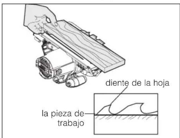 Porter-Cable PCE300 - AJUSTE DE LA PROFUNDIDAD DEL CORTE (FIG. 6 Y 7) - 2