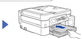 BROTHER MFCT920DW - Włóż zwykły papier A4 do tacy papieru Chargez du papier A4 dans le bac - 5