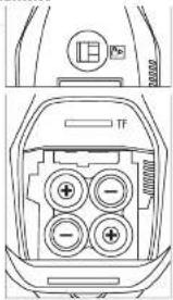SWITEL COIP200B - Insérer la carte mémoire et les piles/batteries - 1