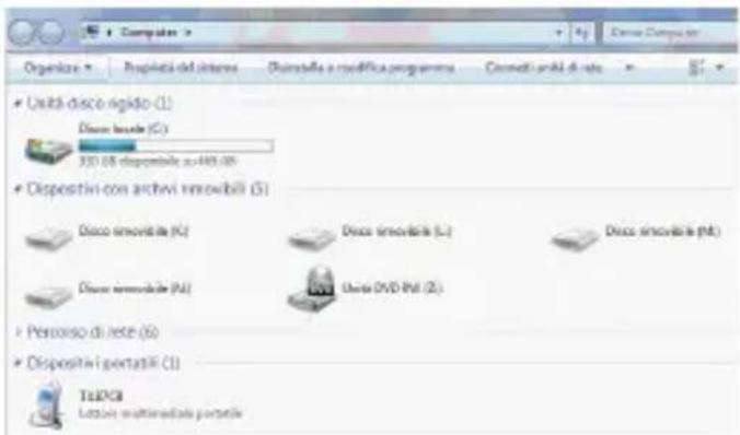 Trevi TAB 7 3G S - INSERIMENTO DI UNA MEMORIA ESTERNA MICRO SD - 2