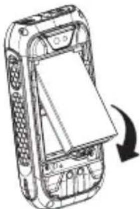 RugGear RG360 - Instalar a bateria/instalar o cartao Micro SIM e o cartao Micro SD - 3