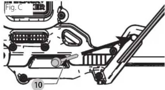 BLACK & DECKER BEHT150 - Fixer le protecteur au taille-haie - 2