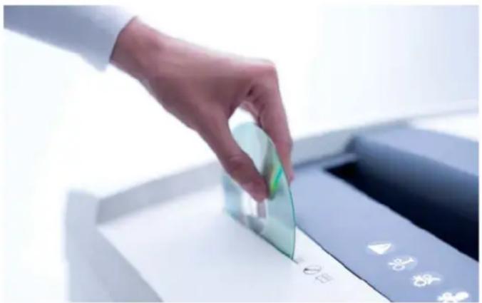 HSM Securio P44i - CD / USB-memóriák / hitelkártya / fl opi megsemmisitése - 1