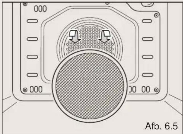 BORETTI CFBI601IX - * Maak het vetfilter na iedere kookbeurt schoon! - 1