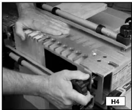 Porter-Cable 4216 - ALIGNING THE TEMPLATES - 4