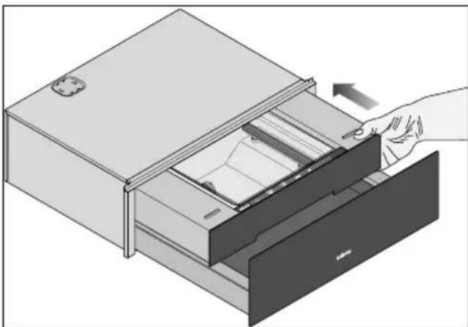 MIELE EVS 7670 - Ouverture du compartiment de rangement - 1
