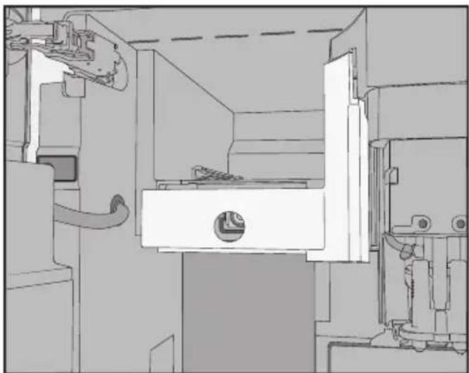 MIELE CVA 7370 - Démontage de la vanne de lait - 2