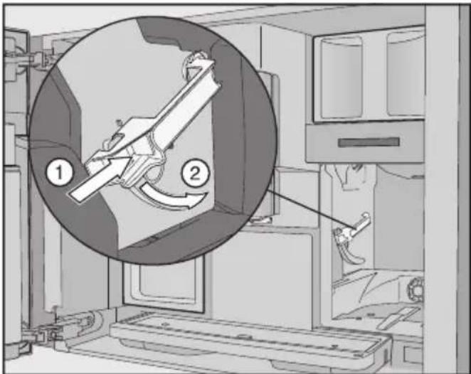 MIELE CVA 7370 - Insertion d'une tablette nettoyante dans l'unité de percolation - 2