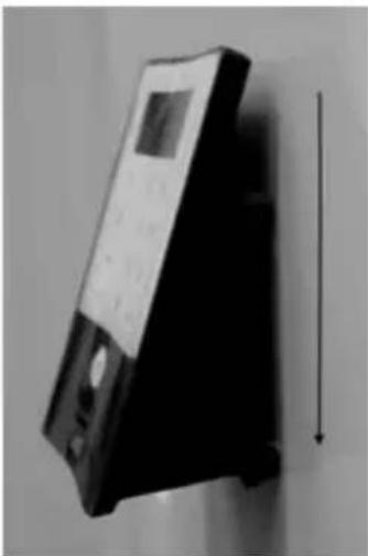 Burg Wächter secuENTRY 5702 - Dismantling of the secuENTRY keypad from the wall holder - 4
