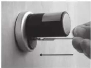 Burg Wächter secuENTRY easy 5602 - Funktion des Notschlüssels (Außenseite) - 1