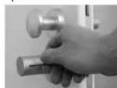 Burg Wächter TSE Home 4001 - Replacing the knob batteries (exterior) - 1