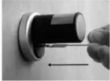 Burg Wächter secuENTRY easy plus 5652 - Werking van de noodsleutel (buitenzijde) - 1