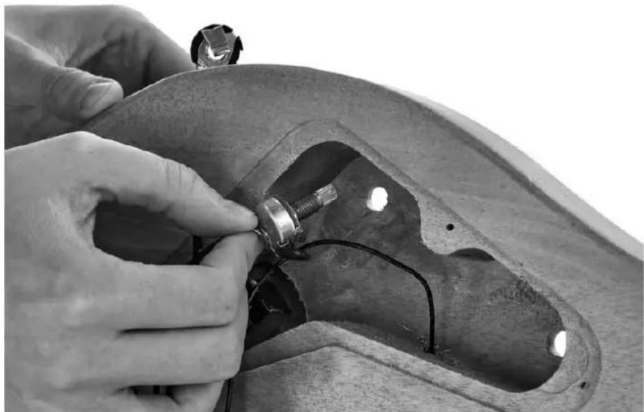 Harley Benton CST24 - Câblage du potentiamètre, des micros et du commutateur - 8
