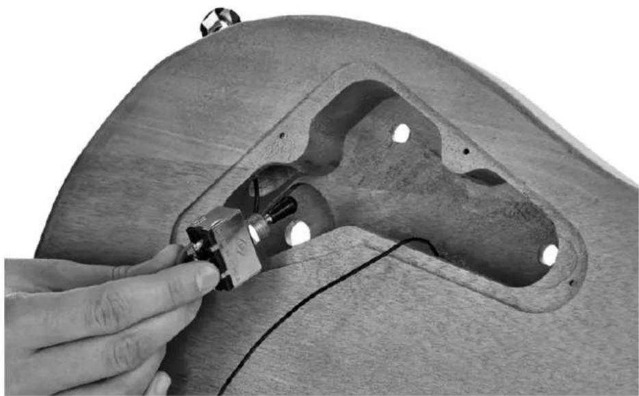 Harley Benton CST24 - Câblage du potentiamètre, des micros et du commutateur - 7