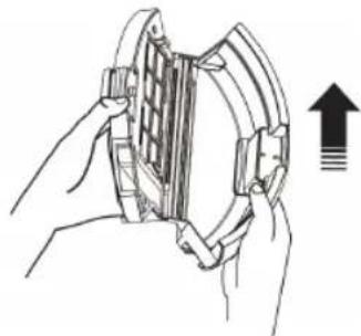 BLACK & DECKER BXRV500E - NETTOYAGE DU BAC À POUSSIÈRE : - 2
