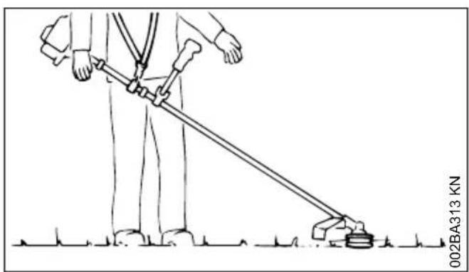 STIHL FS 55 R - Position d'équilibre - 1