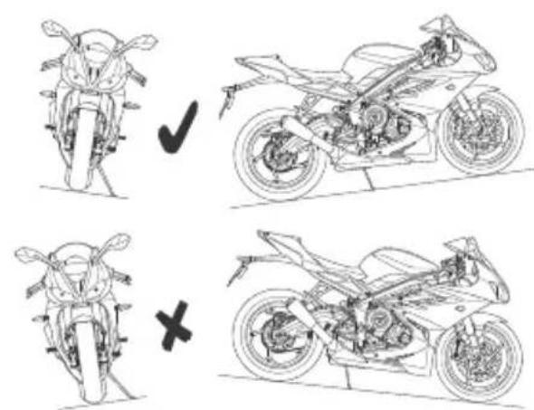 TRIUMPH Daytona Moto2 765 (2021) - Avertissement - 1