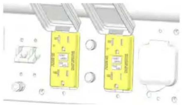 POLARIS P5500 (2020) - AC RECEPTACLES - 1