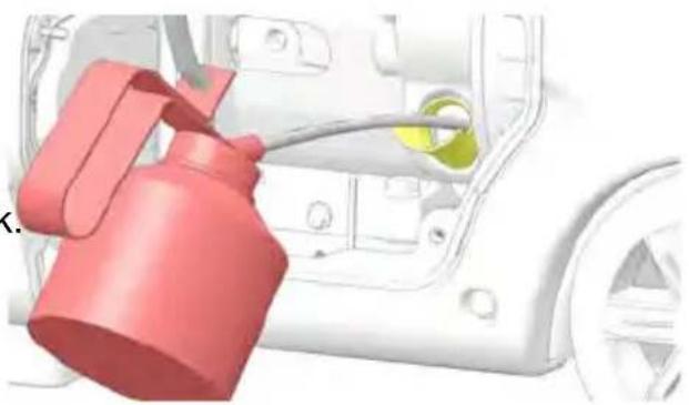 POLARIS P3200iE (2020) - FLUID CAPACITY - 1