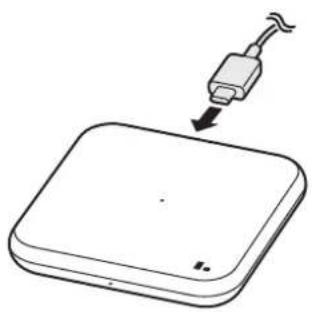 SAMSUNG EPP4300 - Laitteen lataaminen - 2