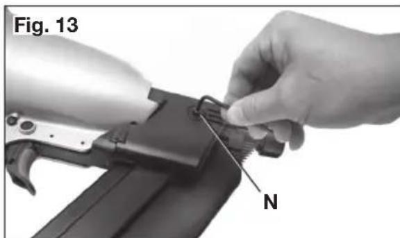 Porter-Cable FR350B - CLEARING A JAMMED NAIL (FIG. 1, 11–13) - 5