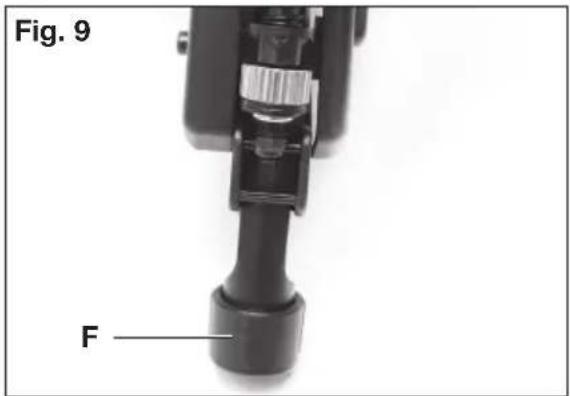 Porter-Cable FR350B - DÉFLECTEUR D'ÉCHAPPEMENT DIRECTIONNEL (FIG. 8) - 2