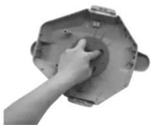 BESTWAY Flowclear 58620 - How to remove the battery pack - 3