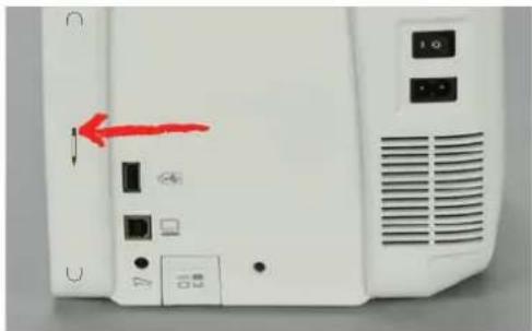 BERNINA 735 - Fixer le levier de genou - 3