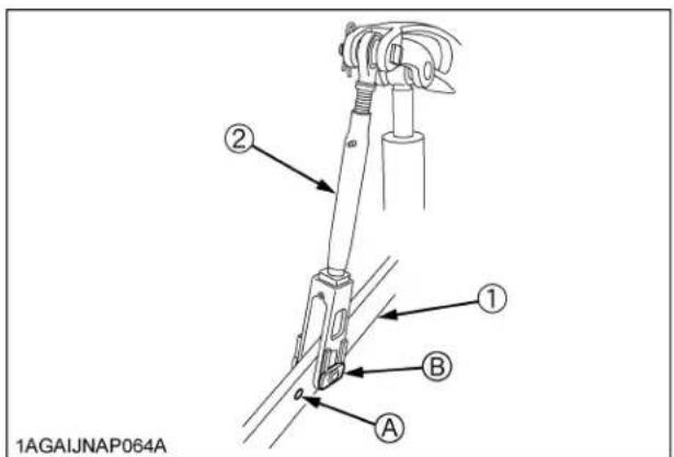 KUBOTA M6101 - Préparation pour brancher des accessoires - 1