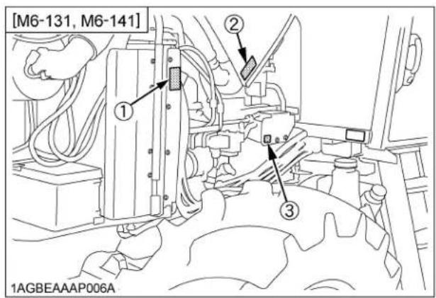 KUBOTA M6101 - ÉTIQUETTES DE DANGER, D'AVERTISSEMENT ET D'ATTENTION - 7