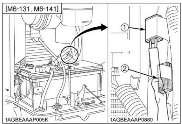 KUBOTA M6101 - NOTE: - 4
