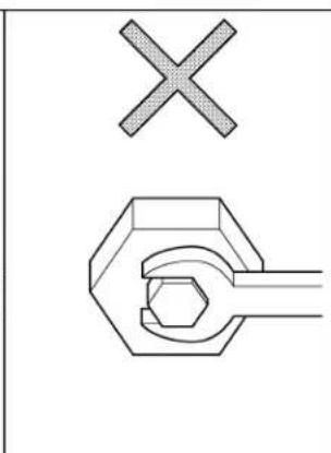 KUBOTA M6101 - Drainage de I'eau du réservoir à carburant - 3