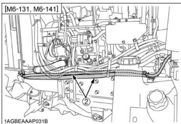 KUBOTA M6101 - ■ Verification des boyaux du radiateur à huile - 2