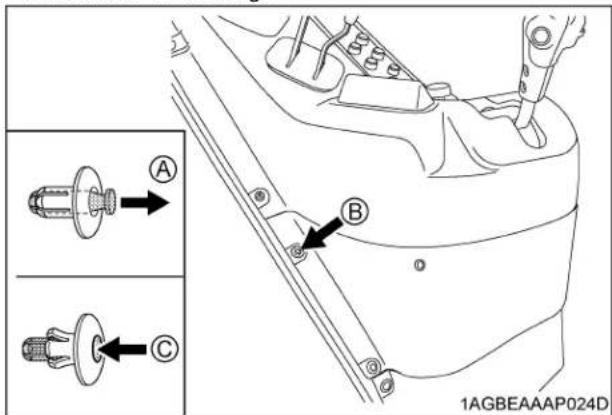 KUBOTA M6101 - Comment attacher et detacher les rivetspoulosirs. - 2