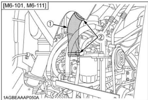 KUBOTA M6101 - ■Vérification de la conduite d'entrée d'air - 2