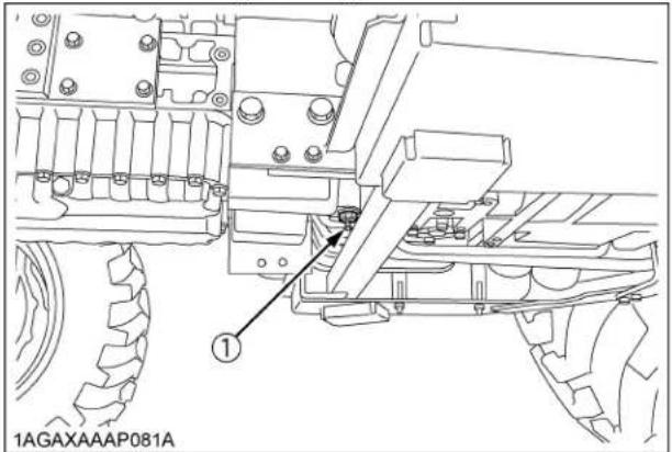 KUBOTA L4760 - ■Vidange de l'eau du carter d'embrayage - 1