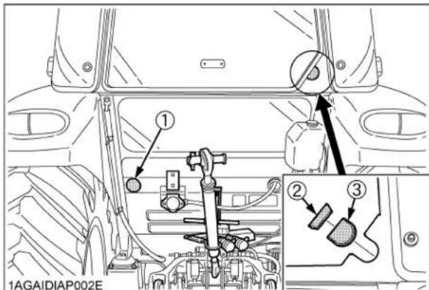 KUBOTA M5660 - INSTALLATION DE LA BOÎTE DE CONTRÔLE POUR L'ÉQUIPEMENT - 1