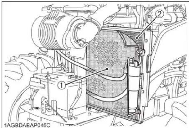 KUBOTA M5111 - ■ Vérification du condensateur de l'appareil de climatisation - 1