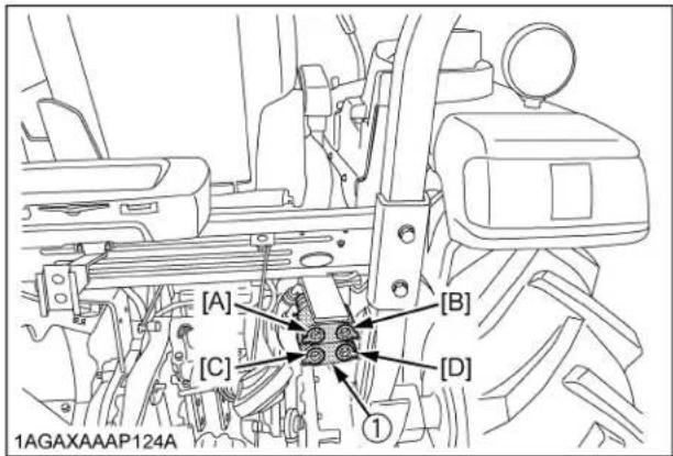 KUBOTA L6060 - ◆Sortie hydraulique arrière (si équipée) - 1