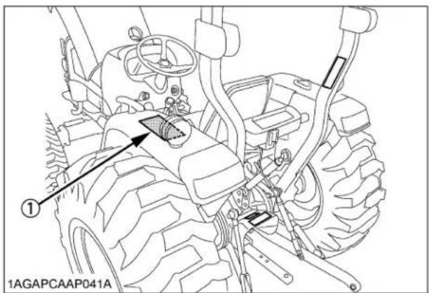 KUBOTA L3301 - DANGER - 4