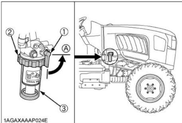 KUBOTA L5060 - Nettoyage du séparateur d'eau - 1