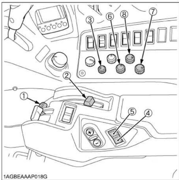 KUBOTA M6131 - AVERTISSEMENT - 1