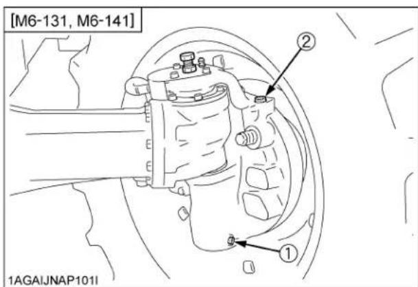 KUBOTA M6131 - ■Remplacement de l'huile des carters de réduction de l'essieu avant - 2