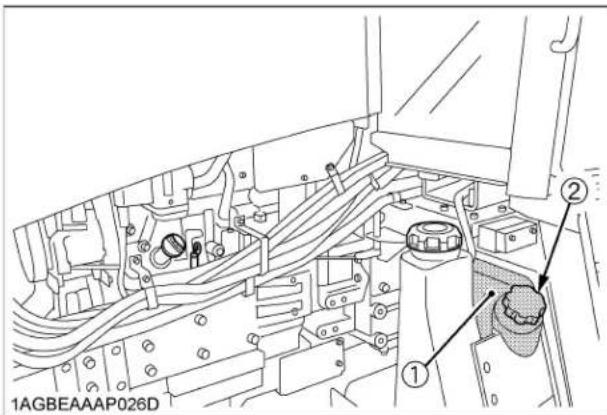 KUBOTA M6131 - AVERTISSEMENT - 1